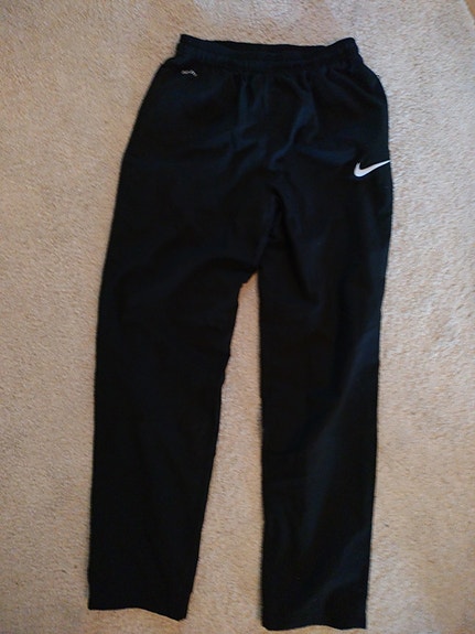 Nike Dri-Fit nuorten housut 147-158cm