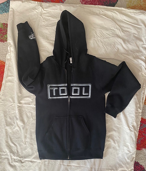 Tool huppari
