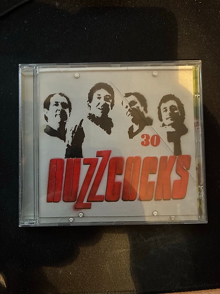 Buzzcocks: "30" CD-albumi