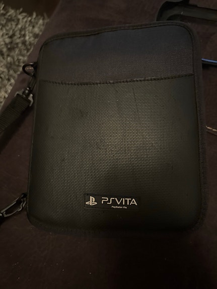 PS Vita kantolaukku