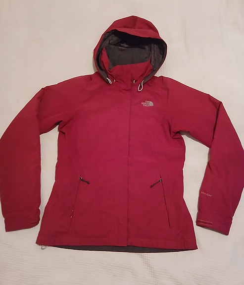 The North Face takki