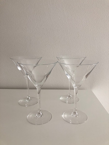 Isot martini-/cocktaililasit 4 kpl
