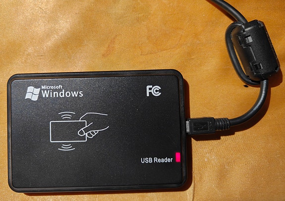 USB-kortinlukija IC/ID-kortteja varten