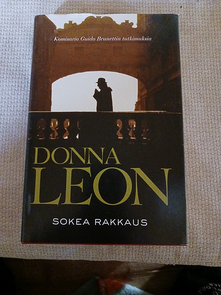 Donna Leon – Sokea rakkaus kovakantinen kirja