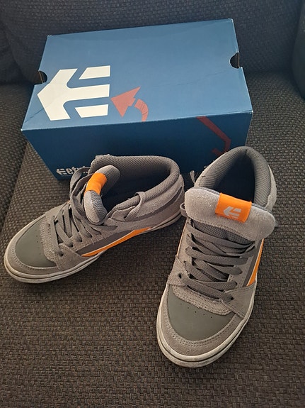 Etnies poikien kengät koko 4,5 / 36,5 EU