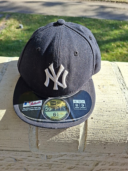 Major League Baseball lippis