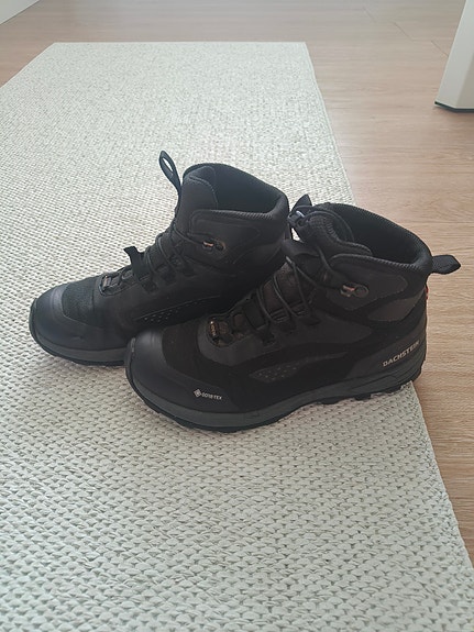 Dachstein goretex kengät