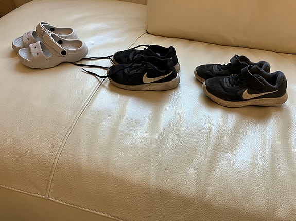Nike lasten lenkkarit koko 28