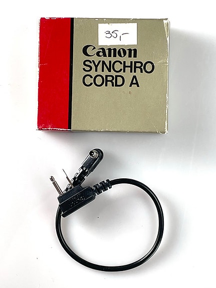 Canon Synchro Cord A