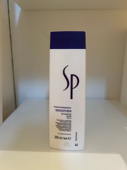 Wella SP Smoothen shampoo