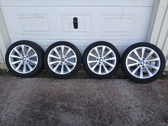 BMW 17" Aluvanteet