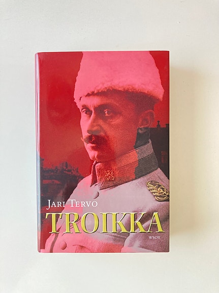 Jari Tervo: Troikka