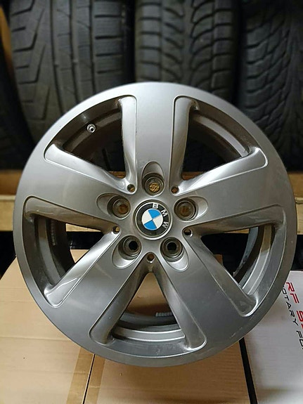 KÄYTETYT ALUVANTEET BMW 16X7 5X112 ET47 66.6