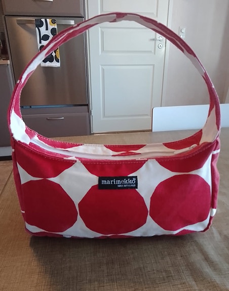 Marimekko Pienet Kivet olkalaukku