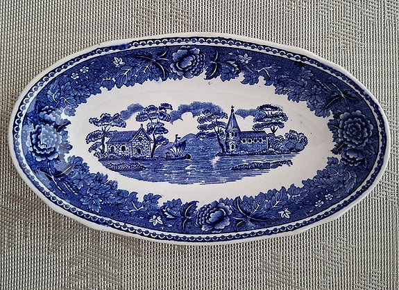 Arabia "Maisema" Tarjoiluvati 21,5cm, Piippuleima (1930-1940)
