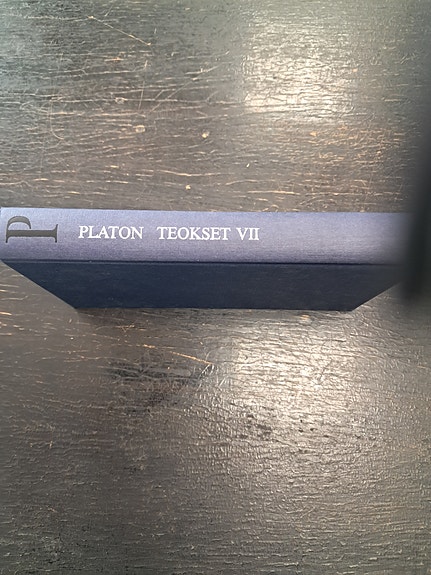 Platon: Teokset VII -kirja