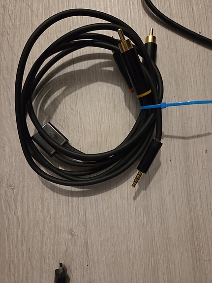 Xbox 360 E AV kaapeli