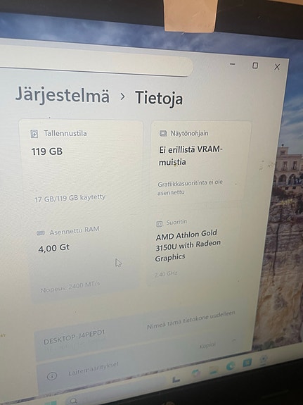 HP kannettava tietokone 14"