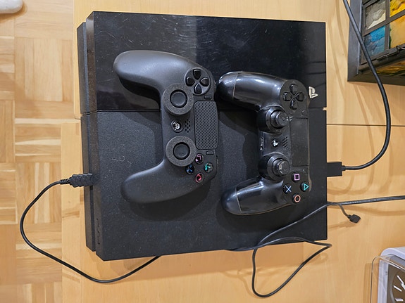 Sony Playstation 4 konsoli 500Gb