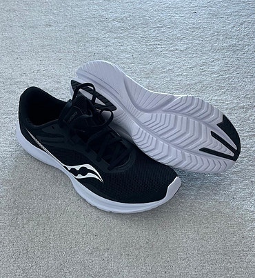 Saucony juoksukengät koko 43 musta