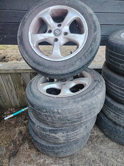 15” alumiinivanteet 4x112 + renkaat