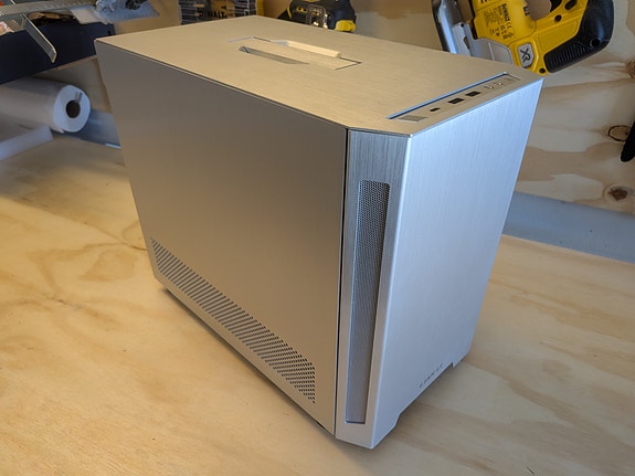 Lian Li TU150 mini-ITX kotelo