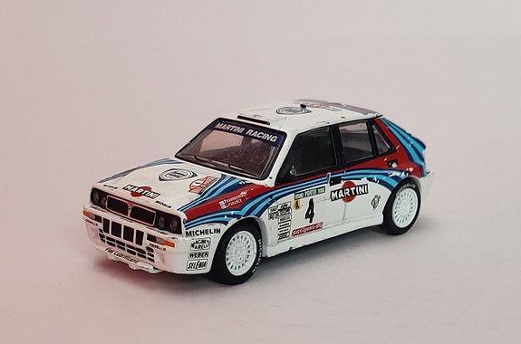 1:43 Lancia Delta HF Integrale Martini Racing rally