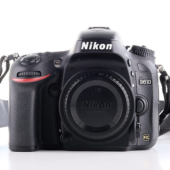 Nikon D610 -kamera (sc. 9480) (käytetty)