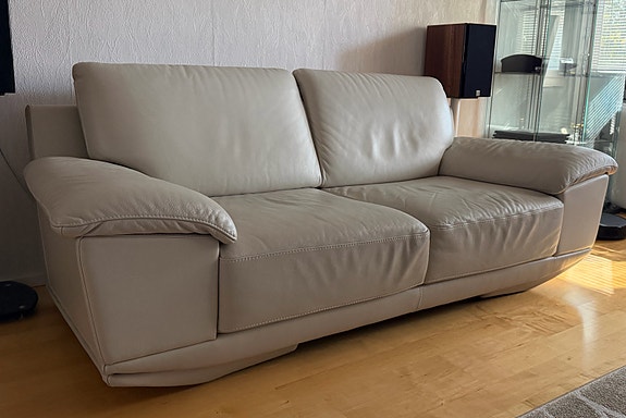 Natuzzi nahkasohva (ei lemmikkitalous)
