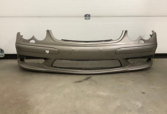 MB CLK W209 aito AMG puskuri