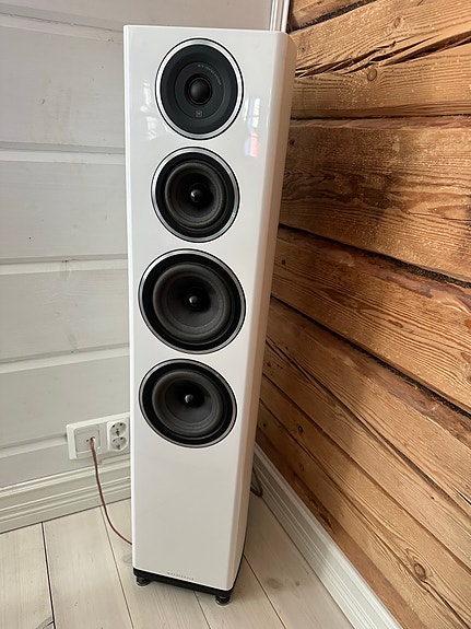 Wharfedale diamond 11.4