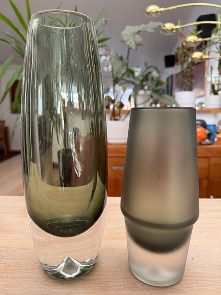 Erkki Vesanto, signeeratut Lappi-maljakot 3654 & 3656, Iittala