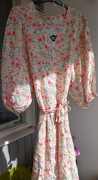 Aurinkoinen Polan kesämekko XL