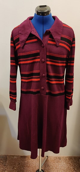 Kotimainen vintage-mekko