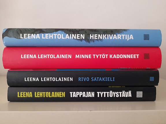 Leena Lehtolaisen dekkarit 1,-/kpl tai alle