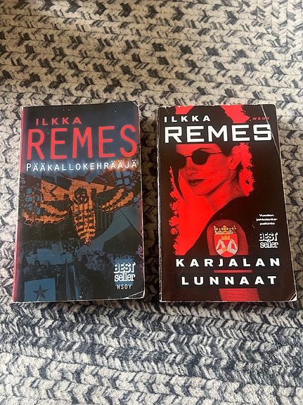 Ilkka Remes Pääkallokehrääjä ja Karjalan lunnaat pokkarit