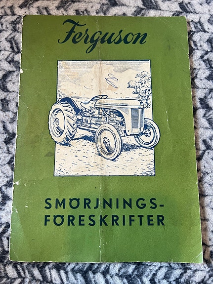 Ferguson traktori öljy- ja aurakäsikirjat
