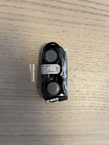 Sony nappikuulokkeet 3,5 mm liitännällä