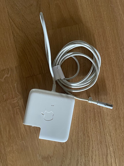 Apple MagSafe laturi kannettavalle