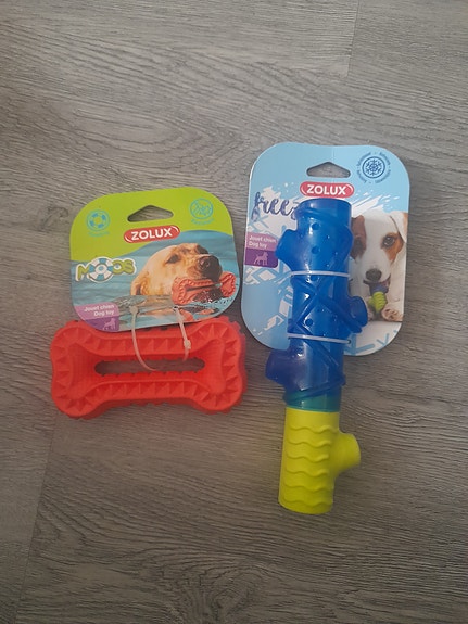 Koiralle leluja