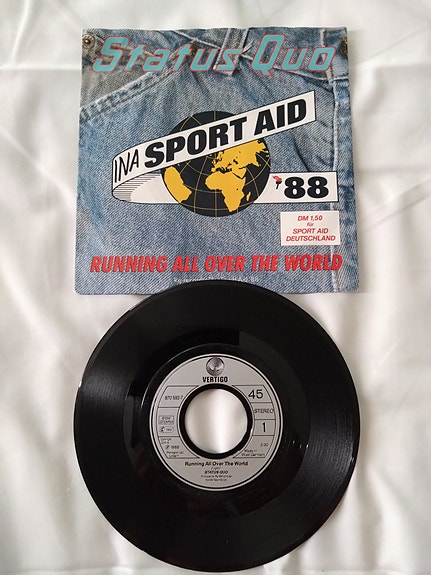 Status Quo 7" Running all over the world