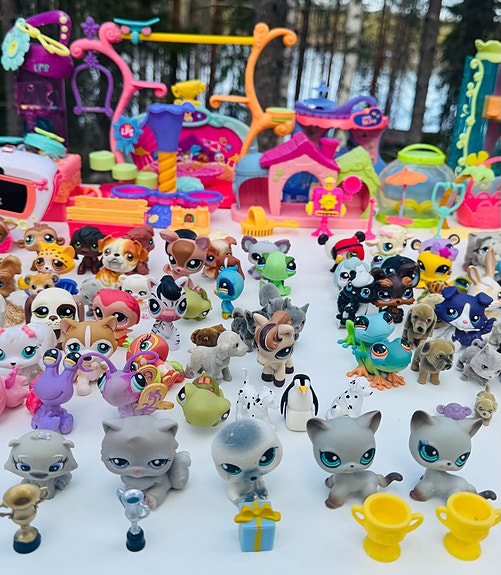 Myydään Littlest Pet Shop setti (aito)