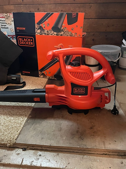 Black+Decker lehtipuhallin