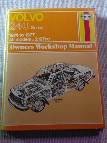 Volvo 240 sarjan korjausopas