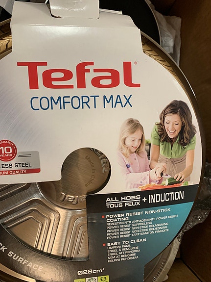 Tefal Comfort Max paistinpannu 28 cm induktiolle