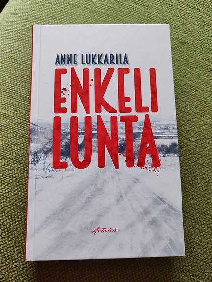 Anne Lukkarila Enkeli lunta