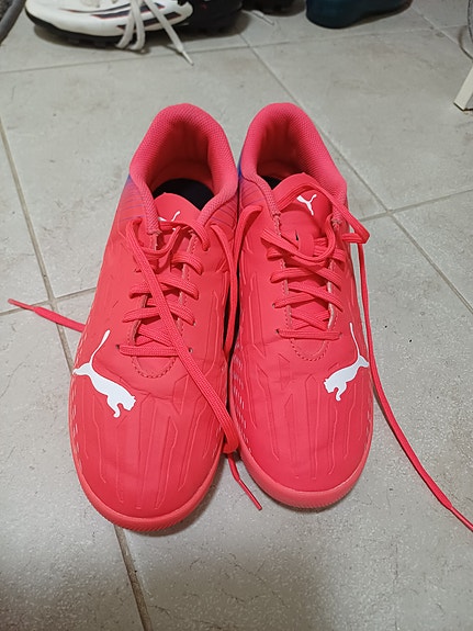 Puman futsal-kengät, 40