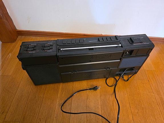 Product image 8 of 9
