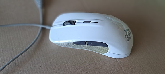 SteelSeries Rival pelihiiri valkoinen