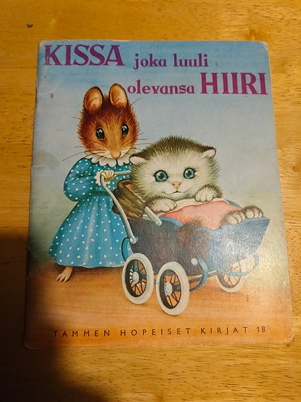 Kissa joka luuli olevansa hiiri -kirja